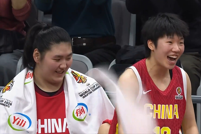 中国女篮险胜捷克队失误篮板成隐患