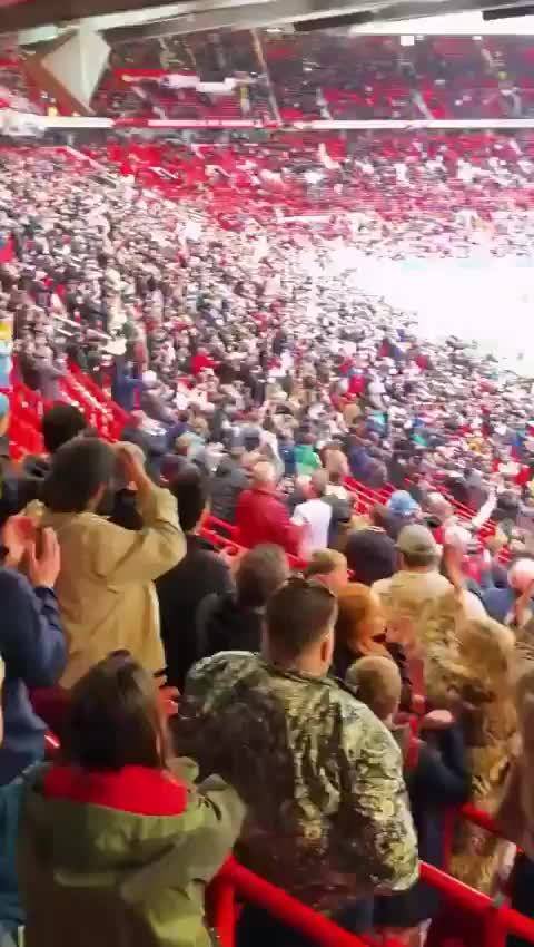 曼联3-1力克维拉锁定欧冠席位 卡塞米罗留队呼声