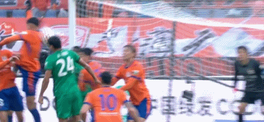 孔特手球争议引热议 点球判罚再现马德鲁加案相